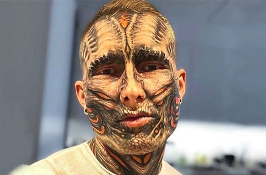  «Это точно он»?: Американец, покрывший всего себя татуировками показал, как выглядел без них